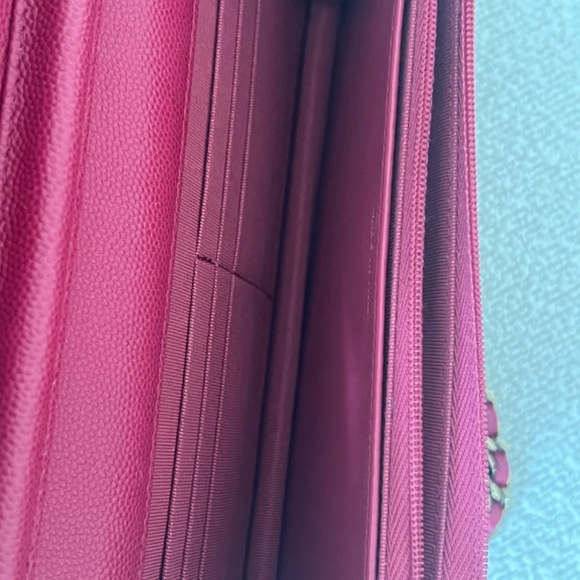 Authentic Dark Pink Chanel caviar WOC 2021 - Picture 5 of 10